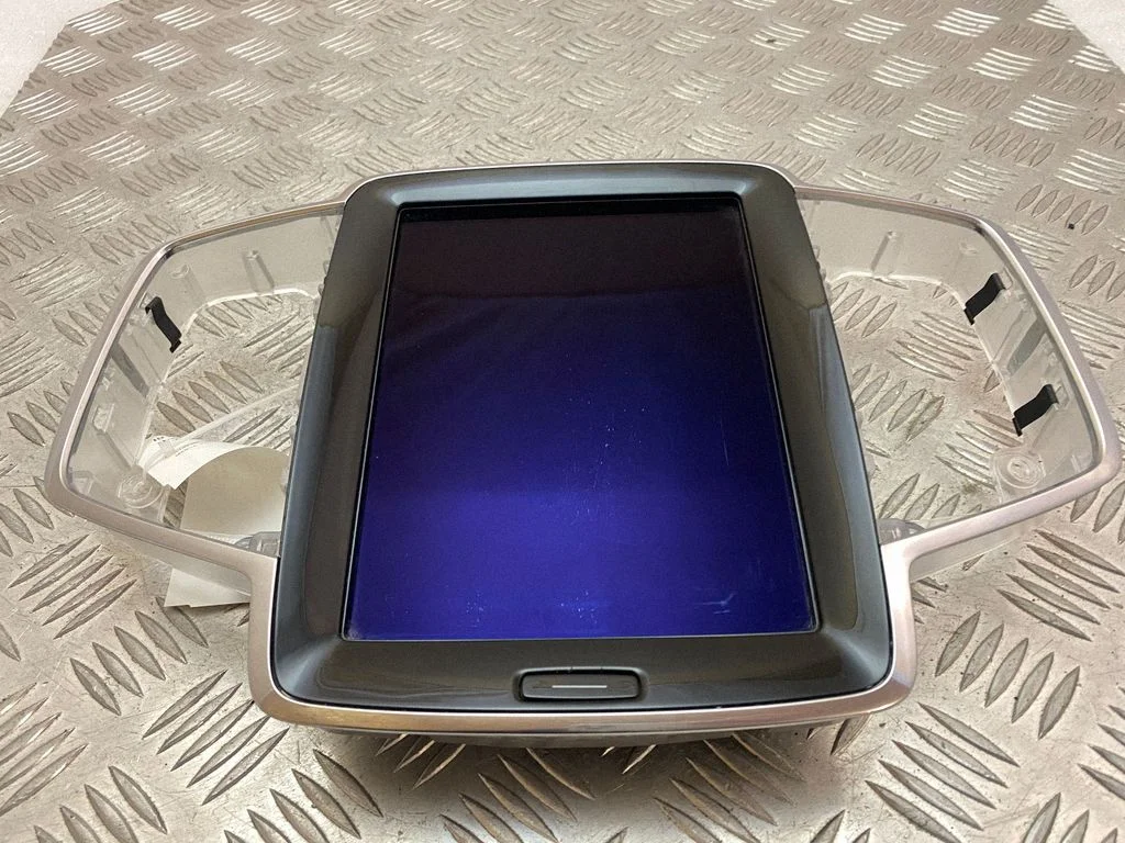 Screen/display/small screen – Volvo XC90 (2014-)