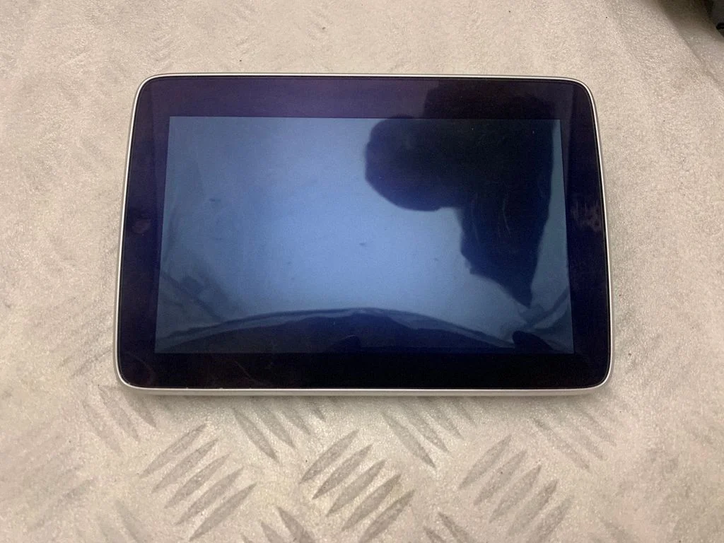 Screen/display/small screen – Mercedes-Benz ML-Class W166 (2012-2017)