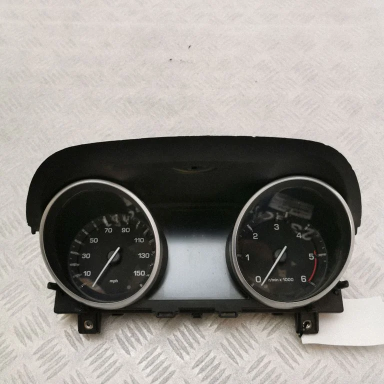 Speedometer (instrument cluster) XXXX10849XX