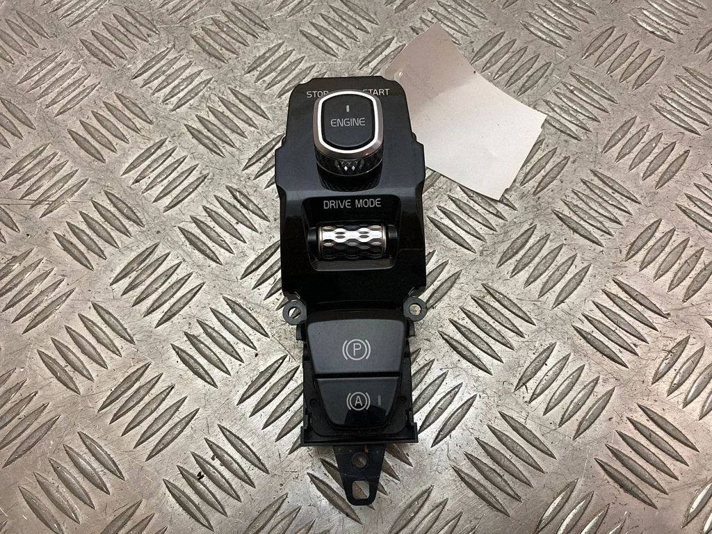 Engine start stop button switch – Volvo XC90 (2014-)