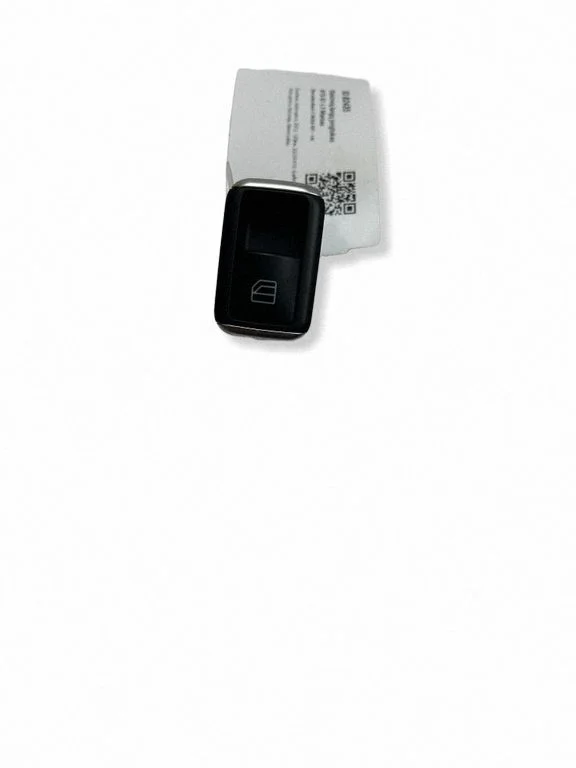 Przełącznik szyb elektrycznych – Mercedes-Benz Klasa C AMG W204 (2007-2014)