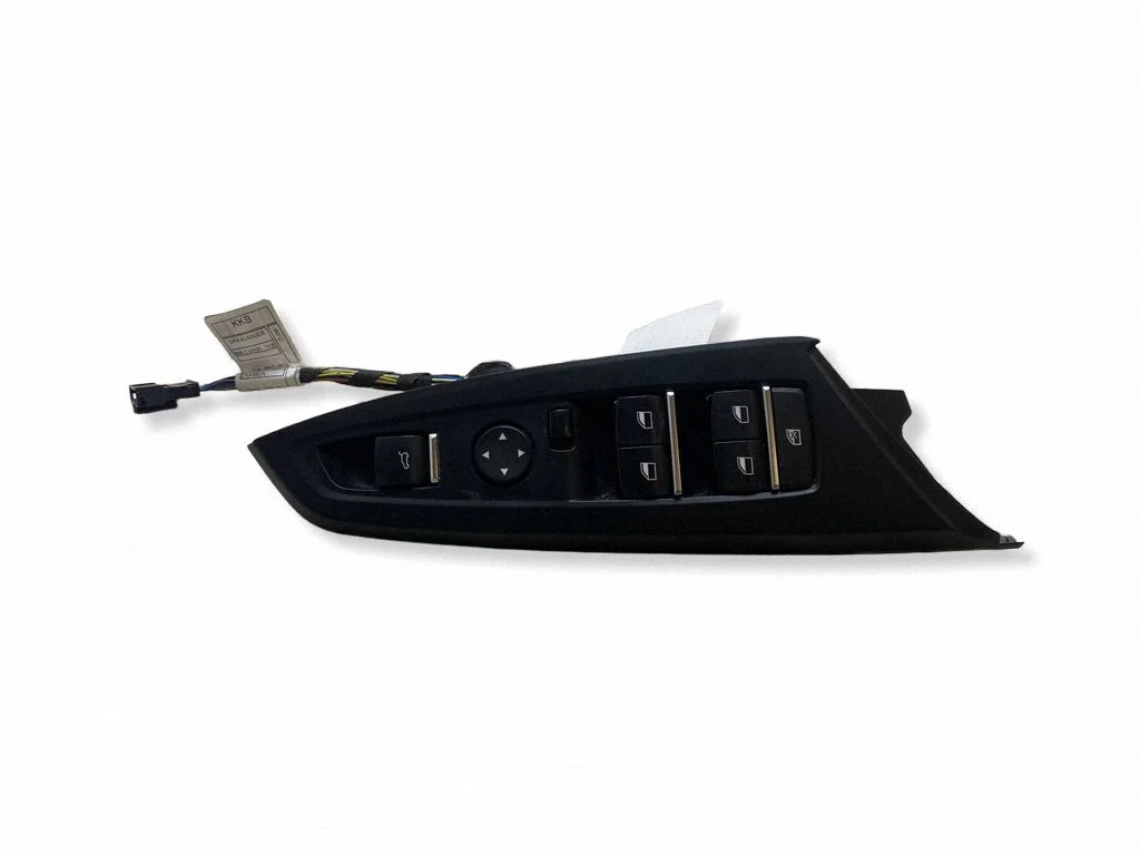 Przełącznik szyb elektrycznych 9208110