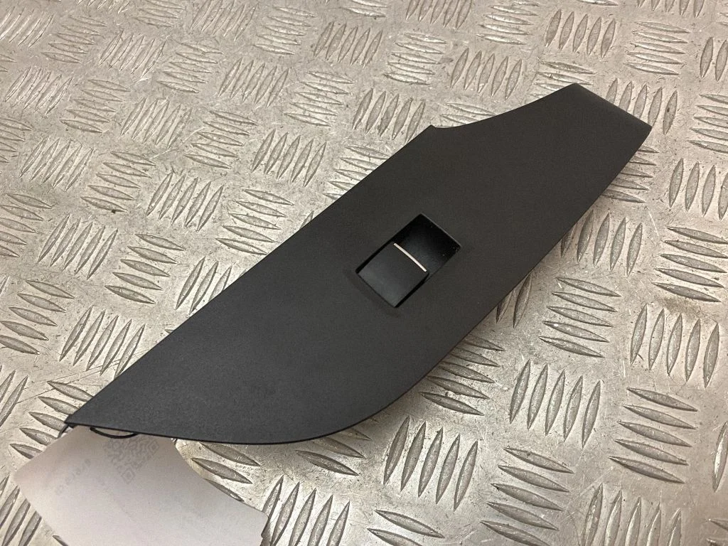 Electric window control switch 7423142340