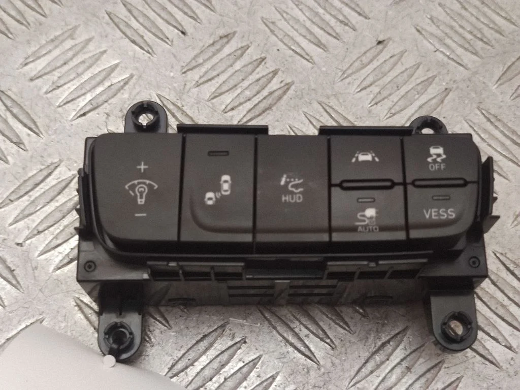 Muud lülitid / nupud / hoovad – Hyundai Kona I (2017-2023)