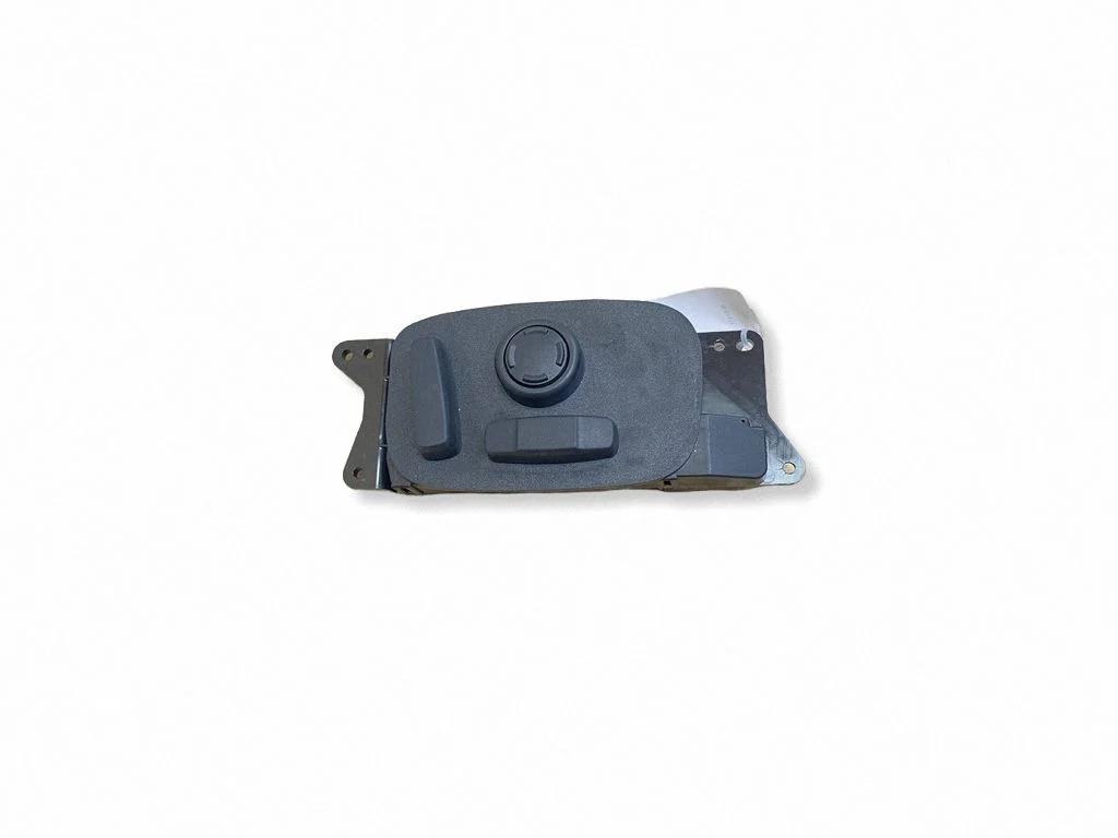 Sēdekļu regulēšanas slēdzis (-ži) GX7314B566HC