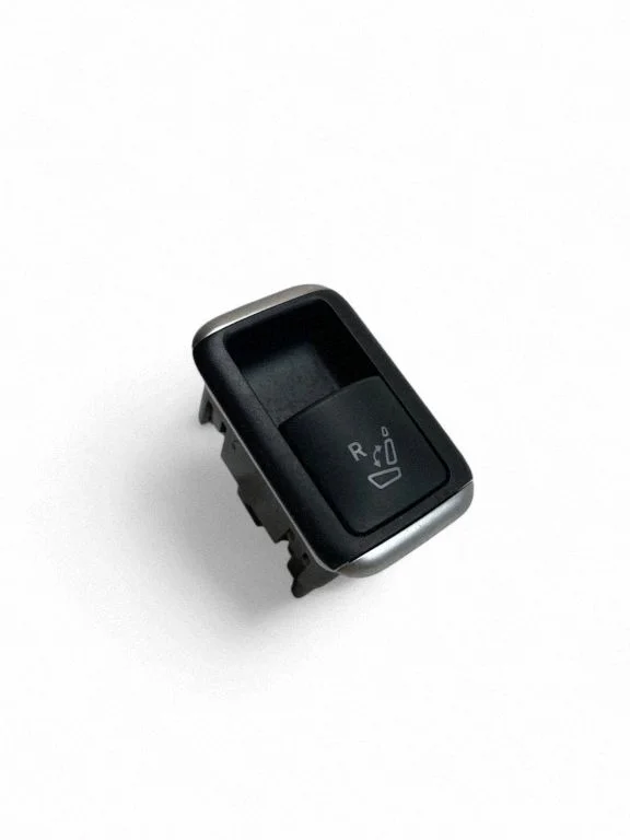 Seat control switch A1668201310