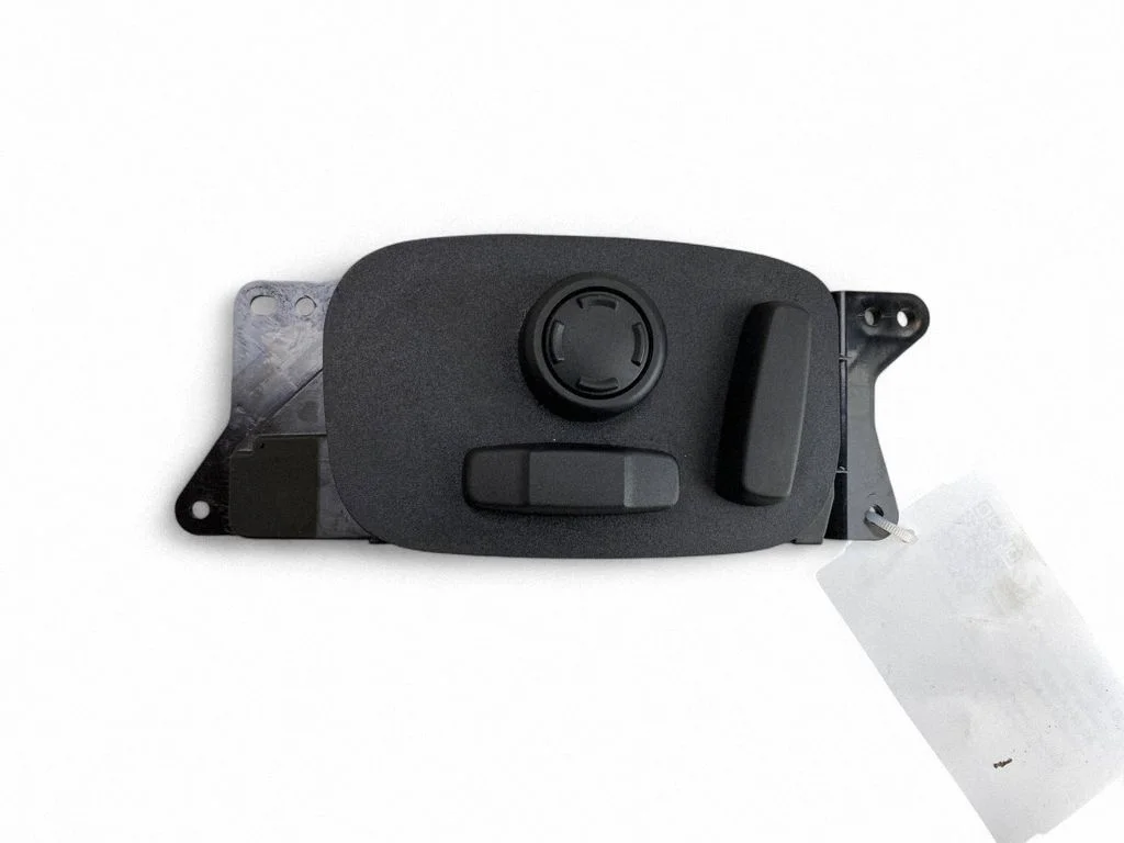 Seat control switch GX7314B566