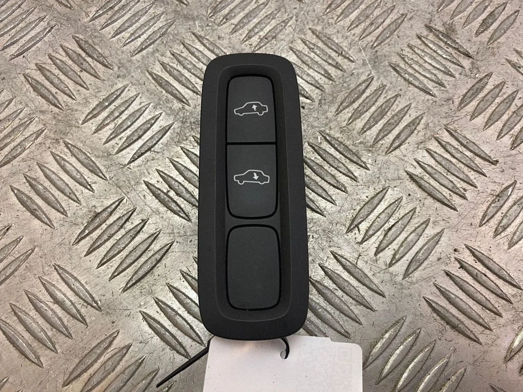 Veermiku kõrguse / jäikuse reguleerimise lüliti – Volvo XC90 (2014-)