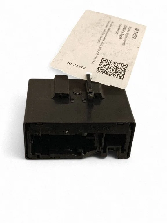 Current control relay – Lexus RX 450H (2016-)