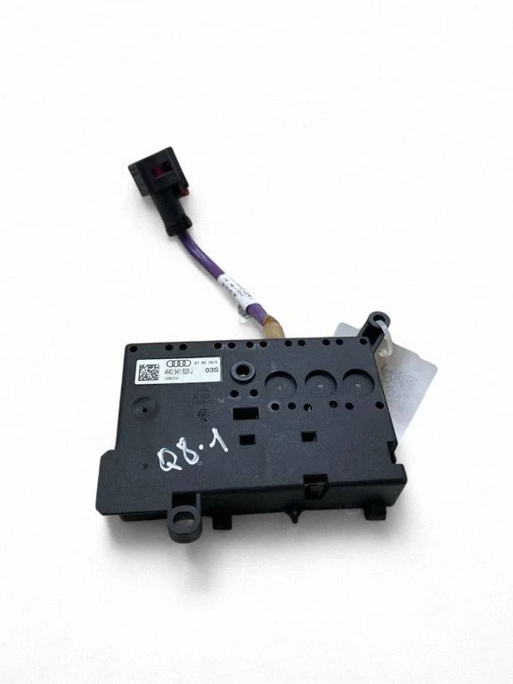 Current control relay – Audi RS Q8 (2019-)