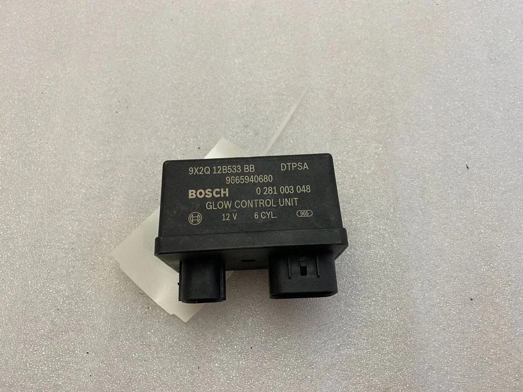 Kvēlsveču priekšuzsildes relejs 9X2Q12B533BB
