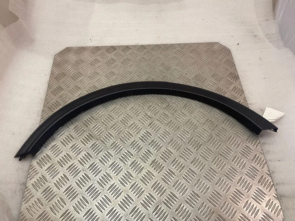 Rear arch trim 95164514 – Buick Encore GX I (2019-)