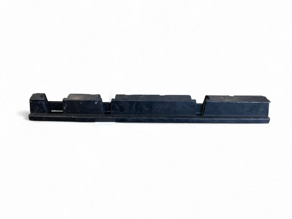Sill supporting ledge – Volvo S90, V90 (2016-)