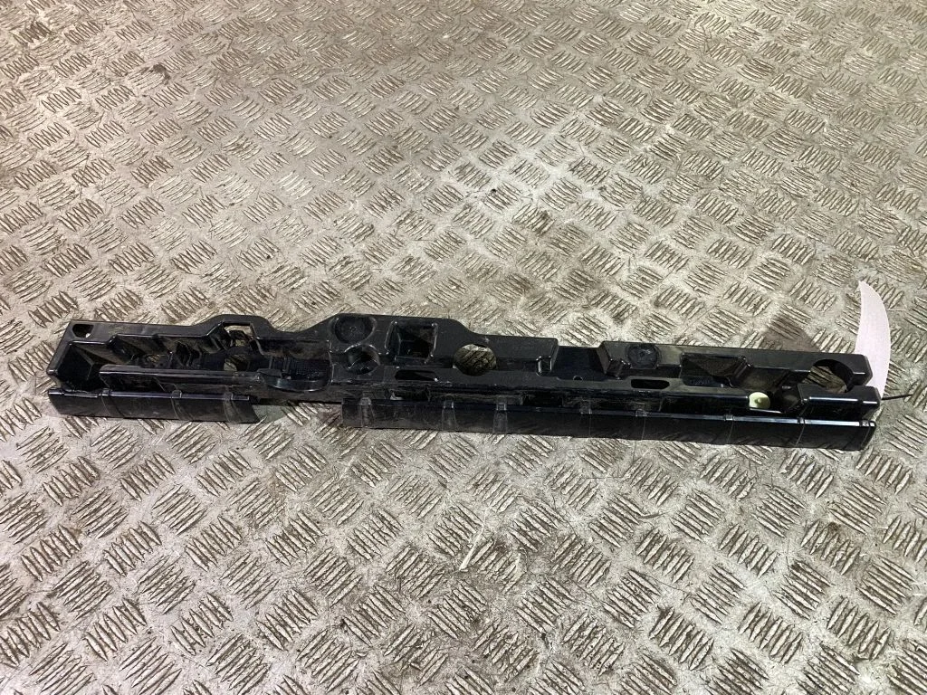 Sill supporting ledge – BMW 5 Series G30 G31 G38 (2016-)