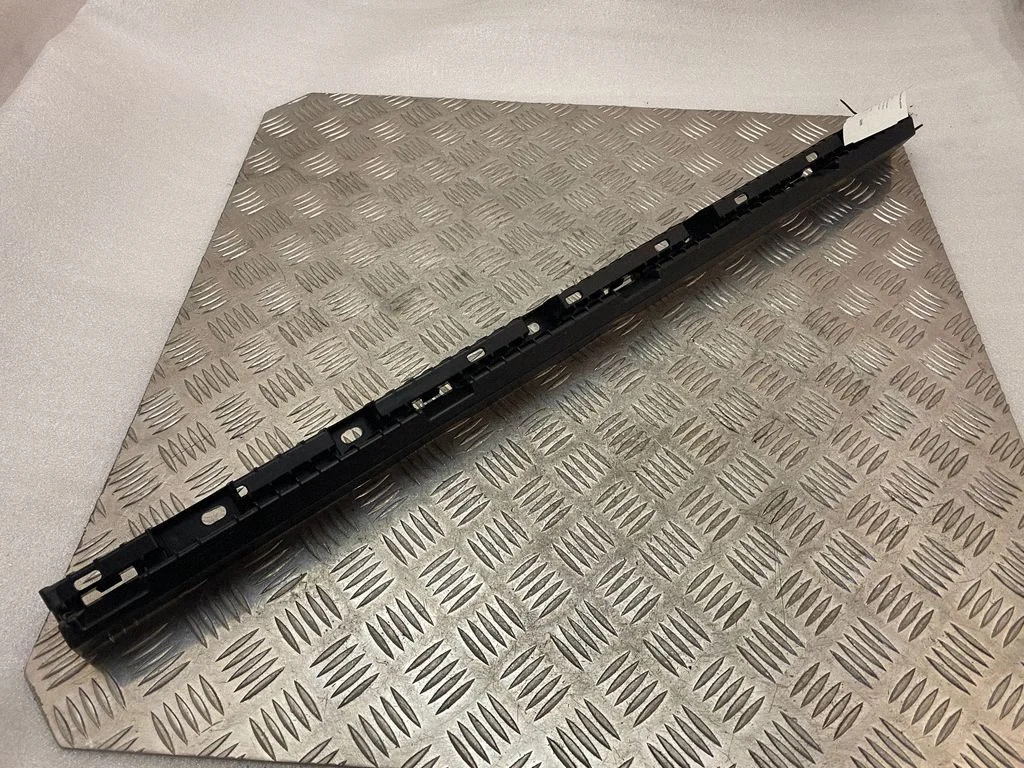 Sliekšņa pastiprinājums 31395855