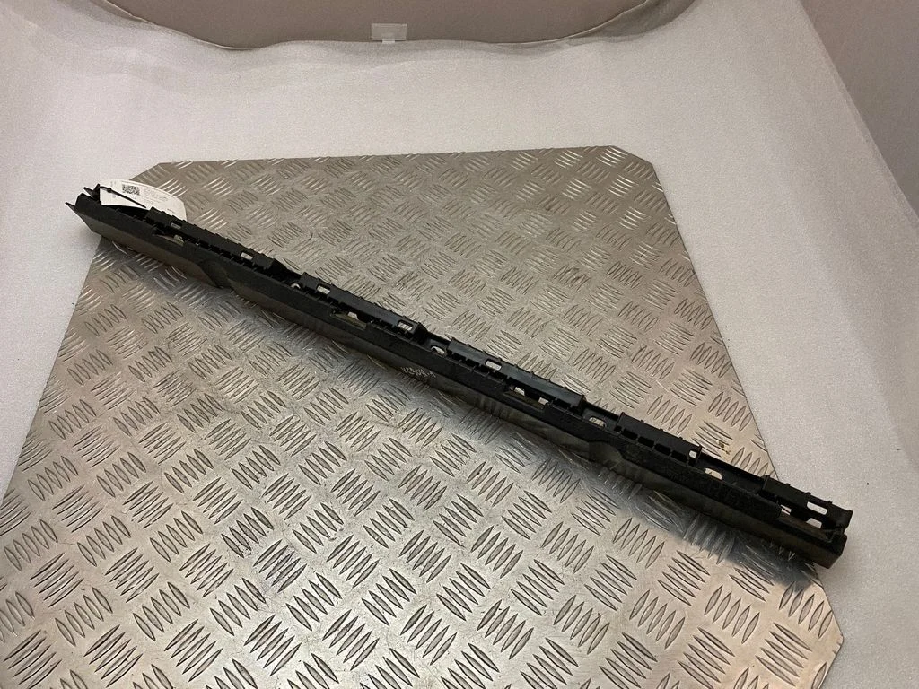 Sliekšņa pastiprinājums 32216524