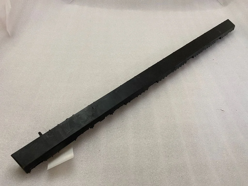 Sill supporting ledge 31395857