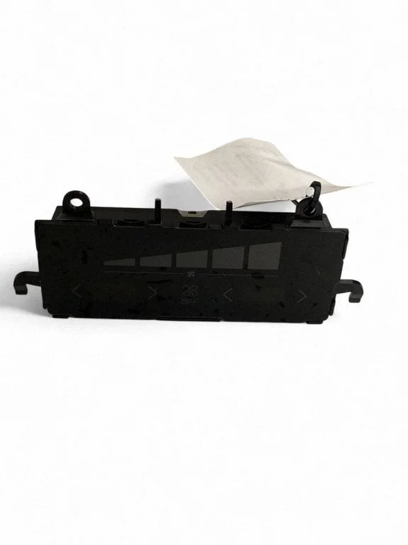 Gaisa kondicioniera/klimata/sildītāja vadības bloks (salonā) 31346788