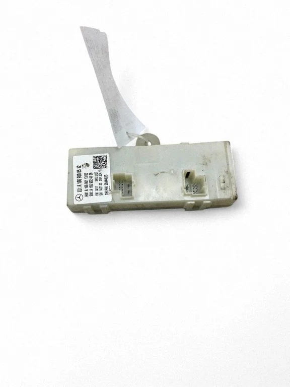 Tailgate/trunk control unit/module A1669008512