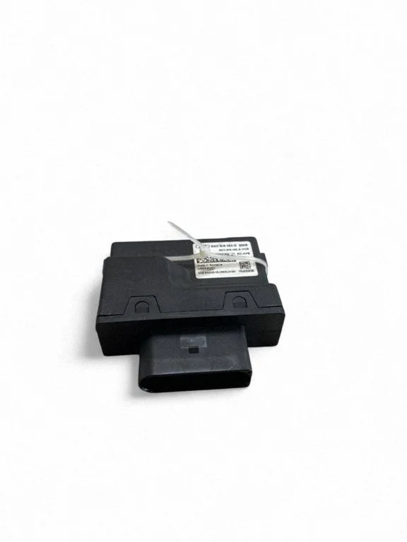 Kütusepumba juhtplokk 8W0906093G