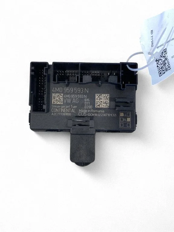 Ukseelektroonika juhtplokk 4M0959593N