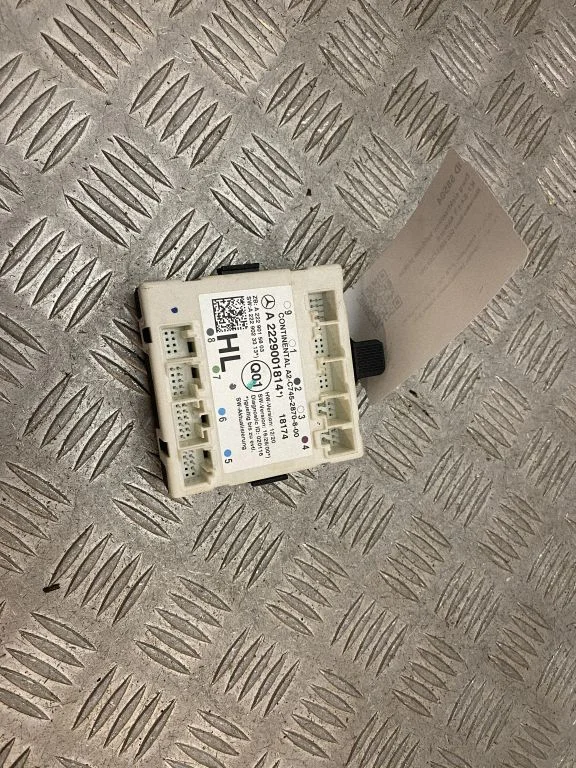 Durvju elektronikas vadības bloks A2229001814