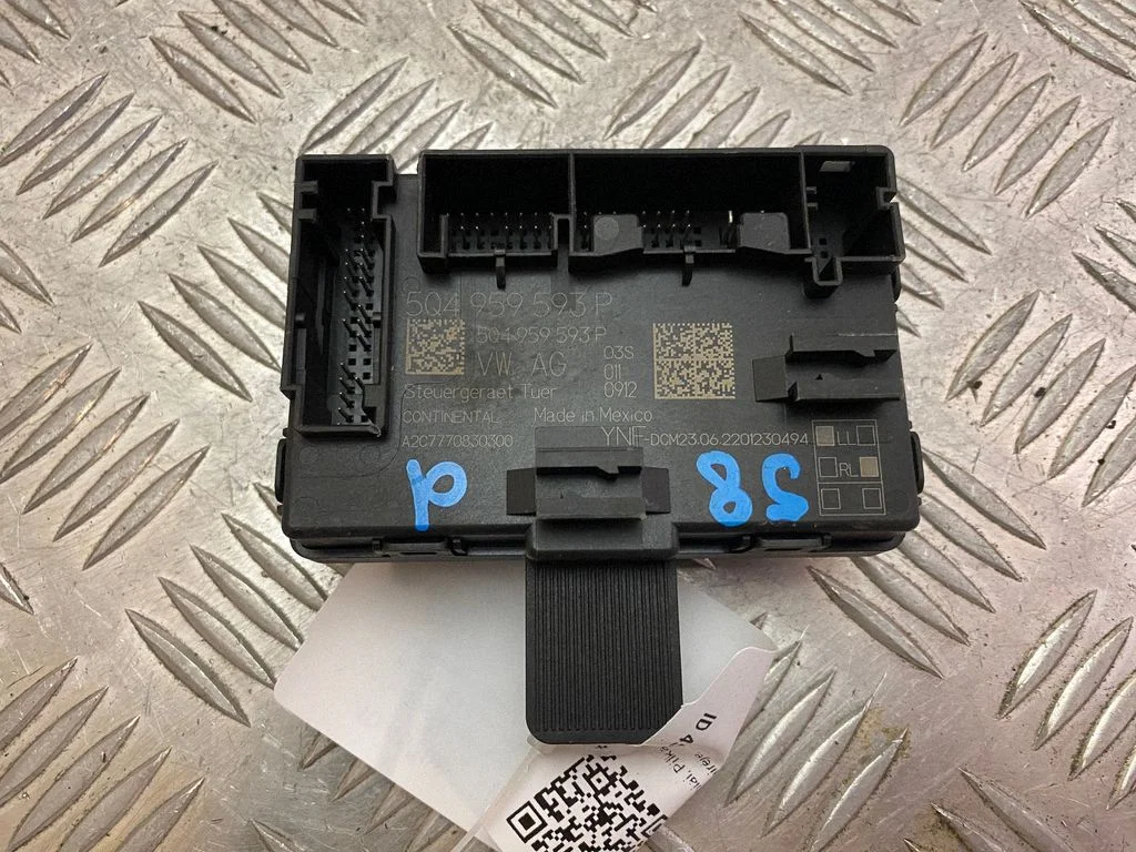 Door control unit/module 5Q4959593P