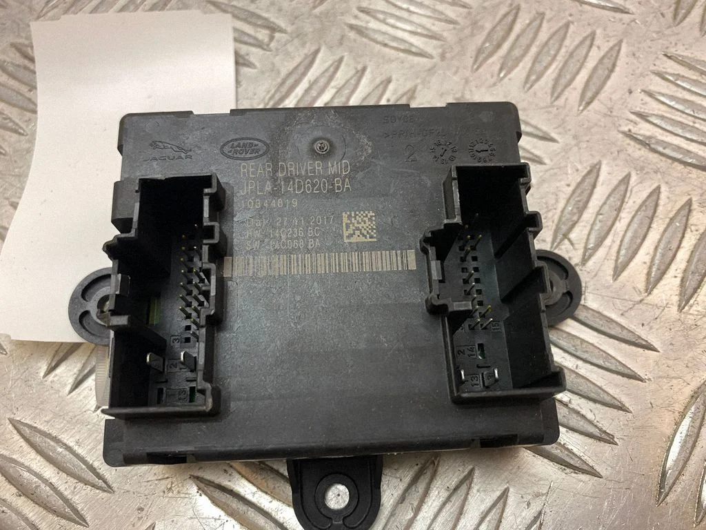 Door control unit/module – Land Rover Discovery Sport (2014-)