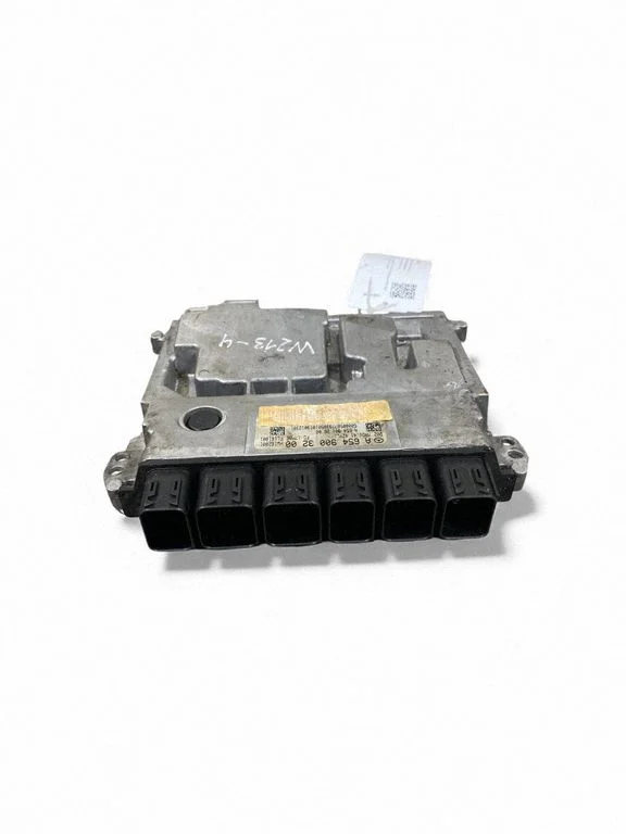 Mootori juhtplokk A6549003200