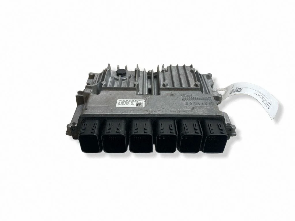 Dzinēja vadības bloks 9886573