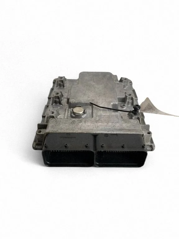 Engine control unit/module 7P5906023