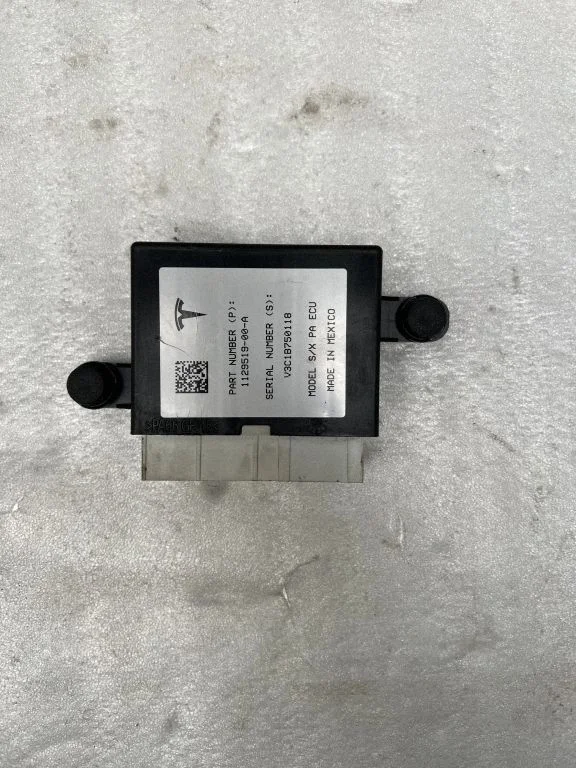 Parking PDC control unit/module – Tesla Model S (2012-)
