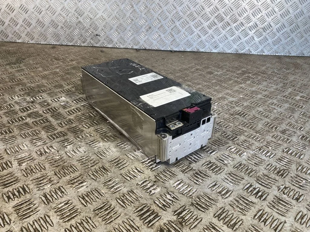 Other control units/modules – Audi RS Q8 (2019-)
