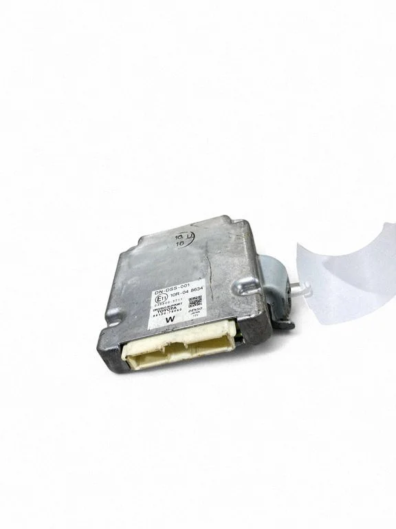 Pozostałe sterowniki i moduły 8815078060