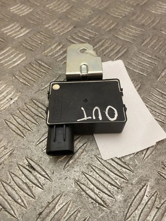 Other control units/modules – Mitsubishi Outlander (2013-2021)