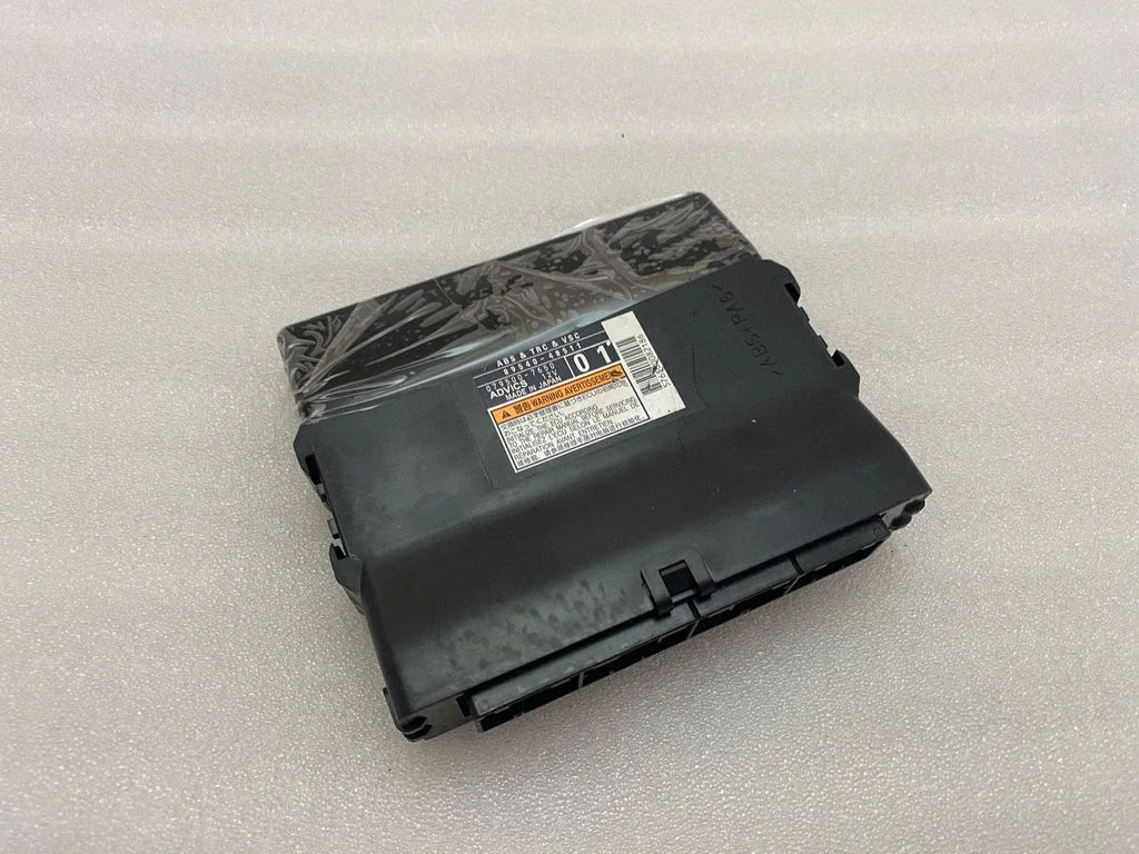 Pozostałe sterowniki i moduły 8954048511