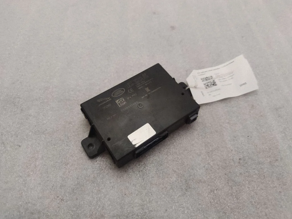 Citi vadības bloki/moduļi J9C319H440BF