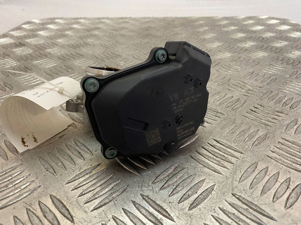 Throttle valve 04L131501B