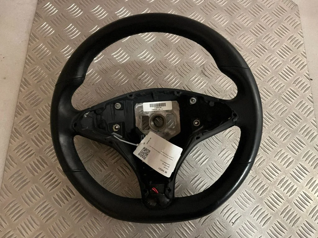 Rool – Tesla Model S (2012-)