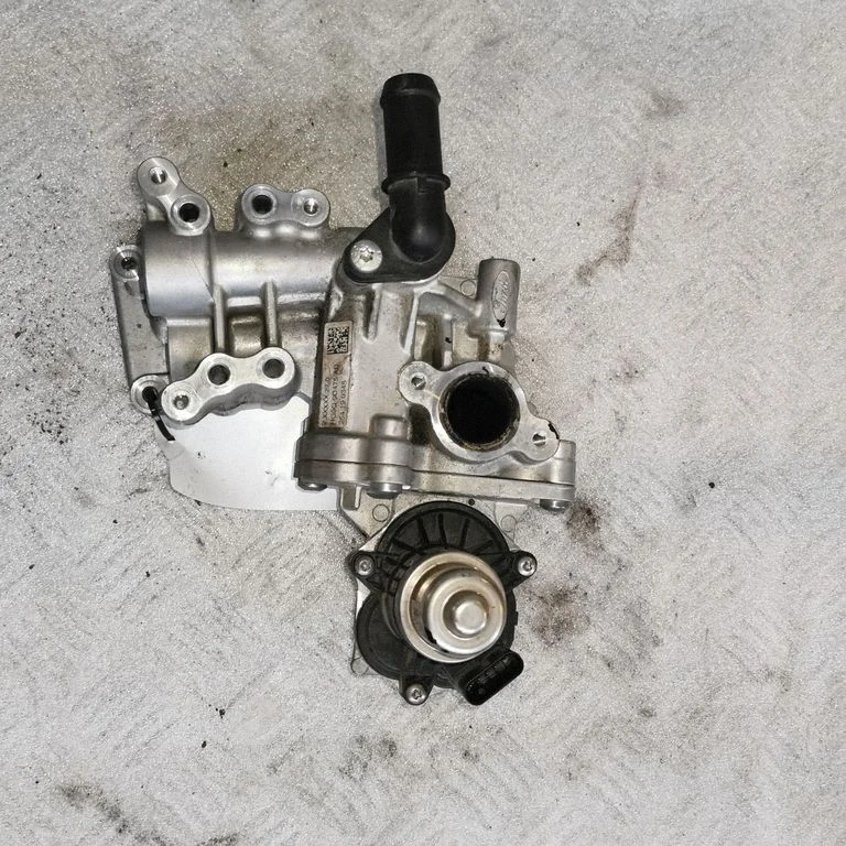 EGR valve HG9Q9D475AD