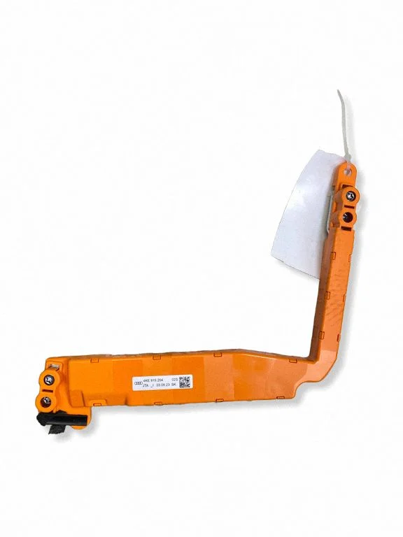 Plusa vads (akumulatora) 4KE915204