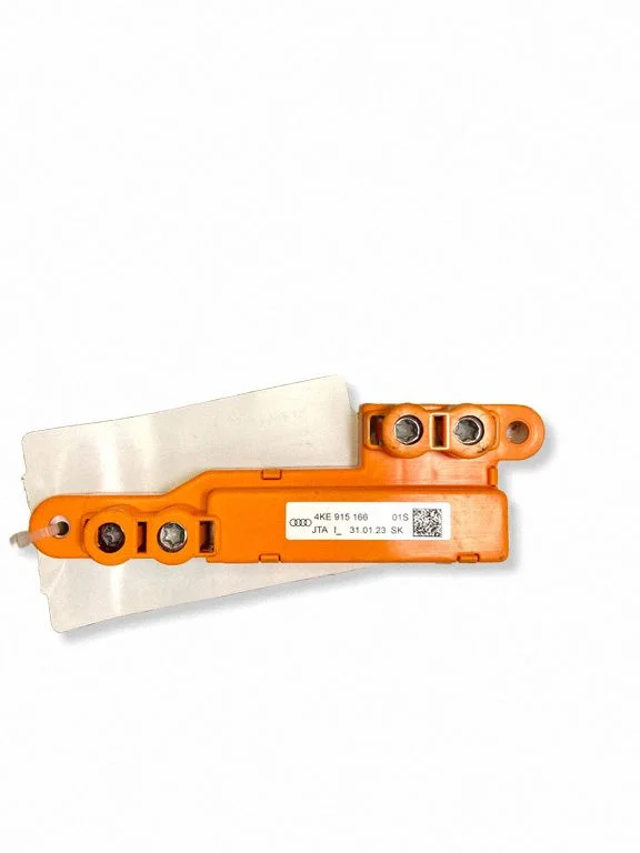 Plusa vads (akumulatora) 4KE915166