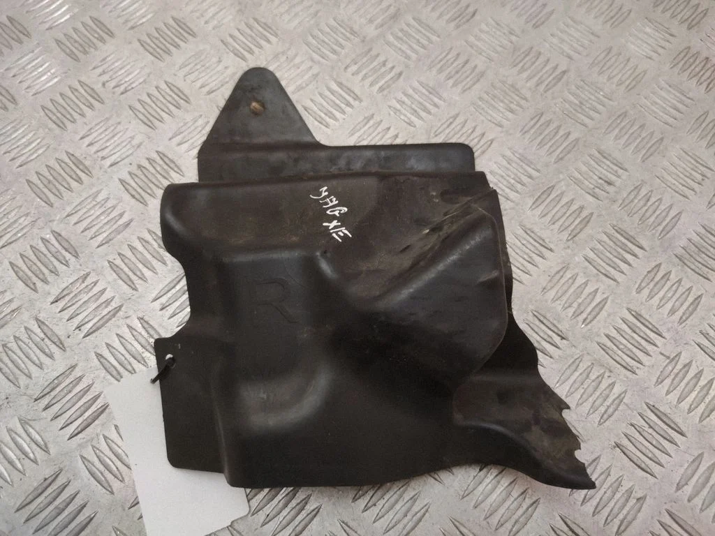 Priekšējais dubļusargs GX7316A262AA