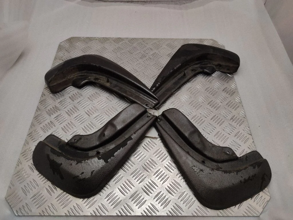 Front mudguard 5811