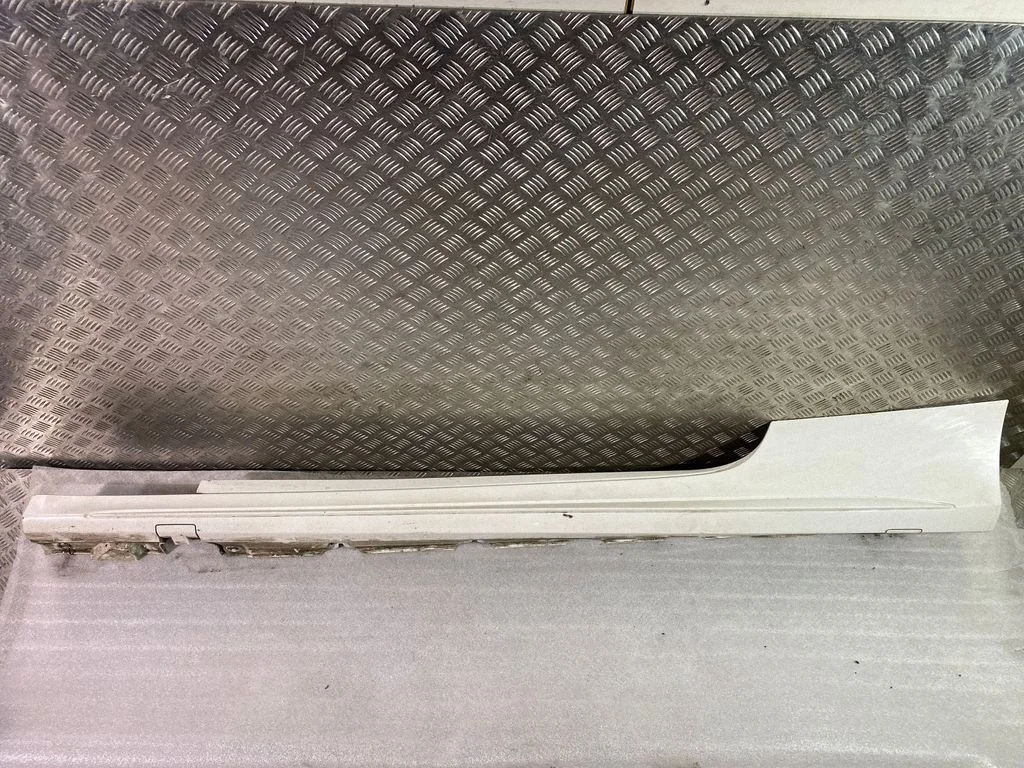 Sill A2056980500