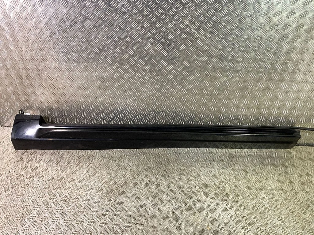 Sill 31395883