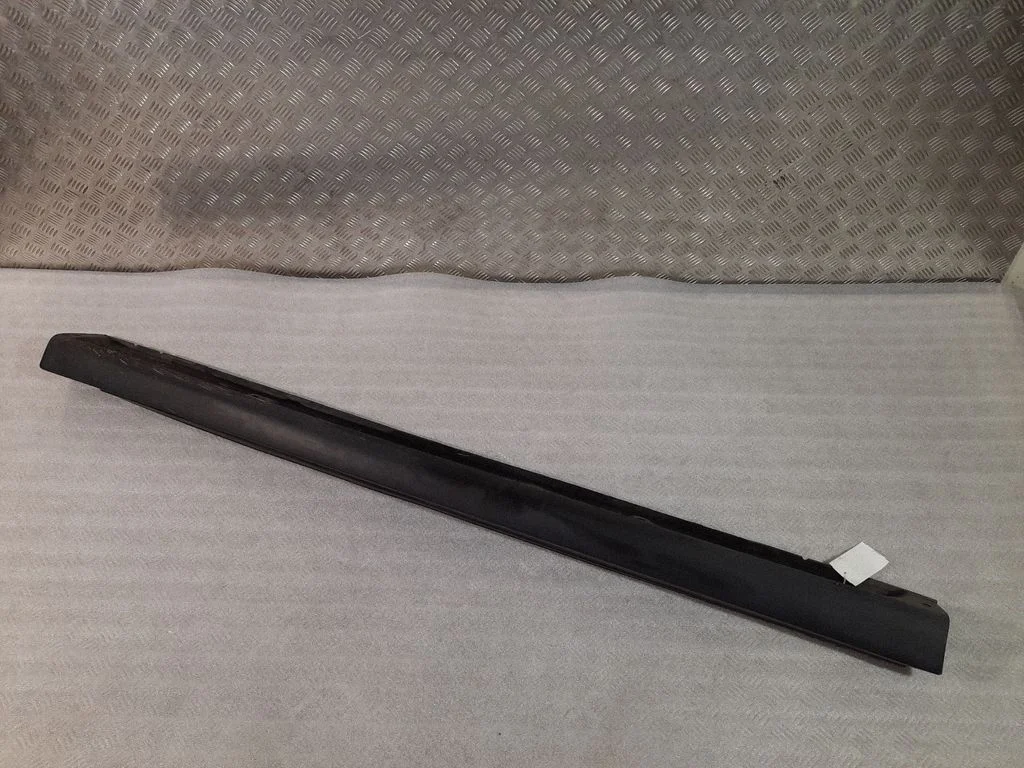 Sill 6512A422