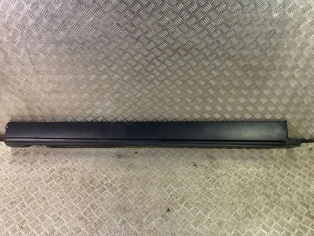 Próg CPLA101D56AD