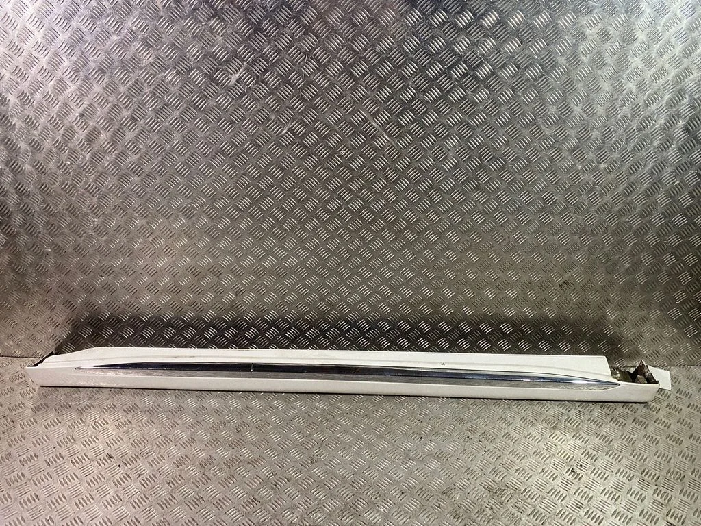 Sill 6512A208