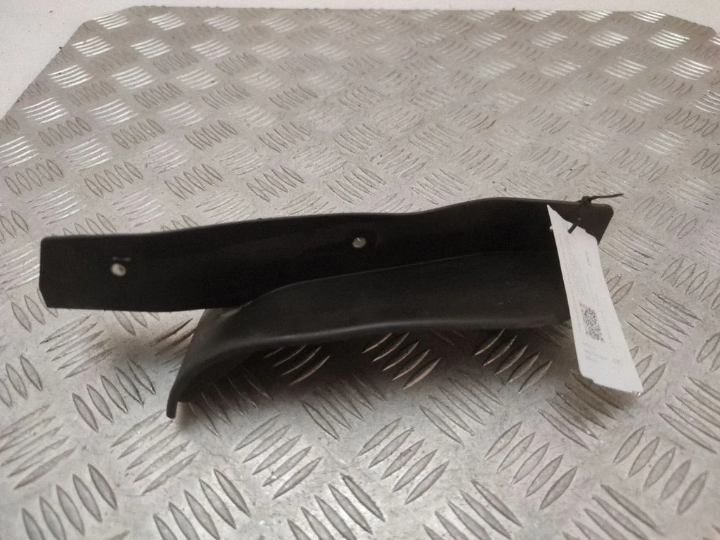 Rear mudguard – Land Rover Range Rover Sport L494 (2013-)
